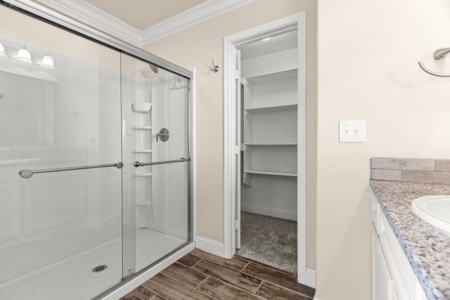 6911 Stetson Drive, Midland, TX 79705