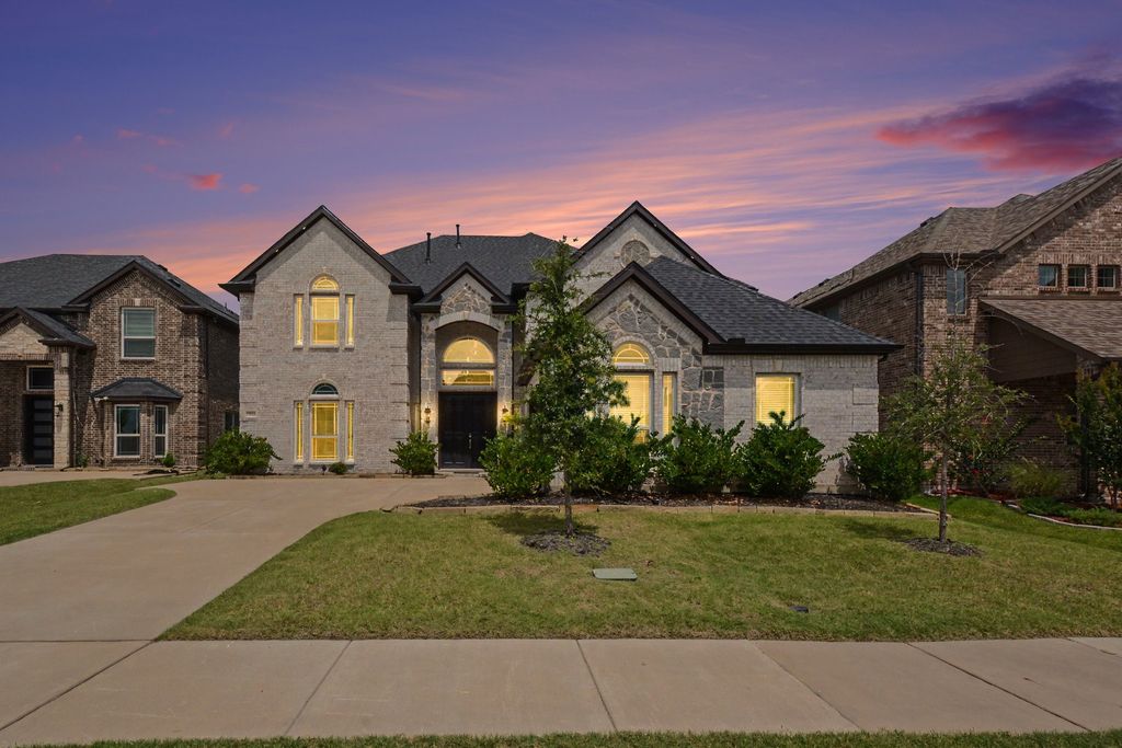 3814 Windmill Court, Celina, TX 75009