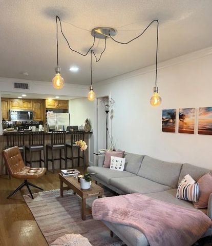 8100 Geneva Ct 137, Doral, FL 33166