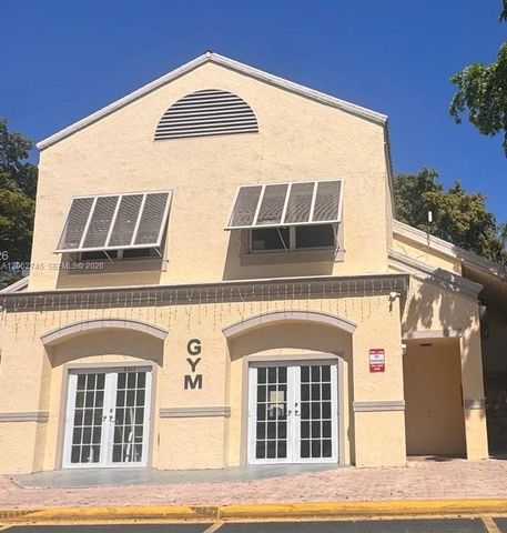 8100 Geneva Ct 137, Doral, FL 33166