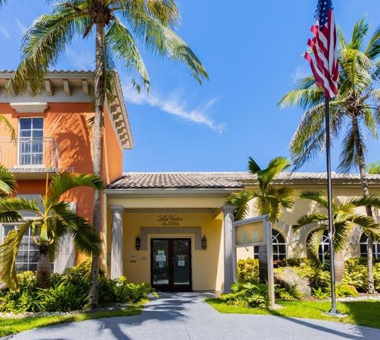 8100 Geneva Ct 137, Doral, FL 33166