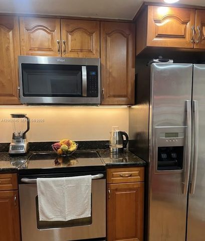 8100 Geneva Ct 137, Doral, FL 33166