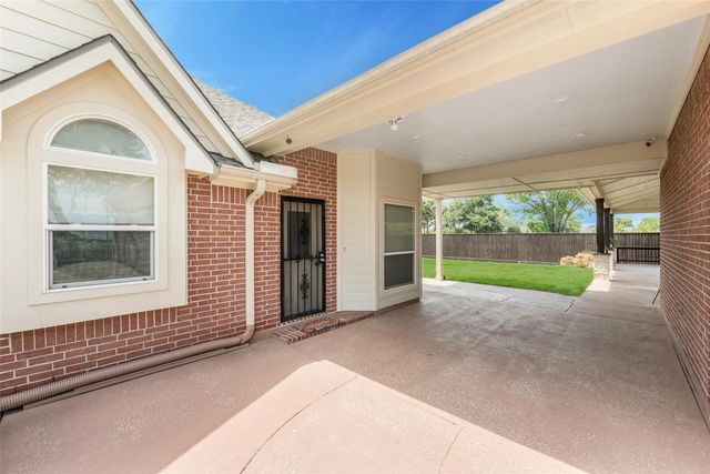 30062 N Fulshear Drive, Fulshear, TX 77441