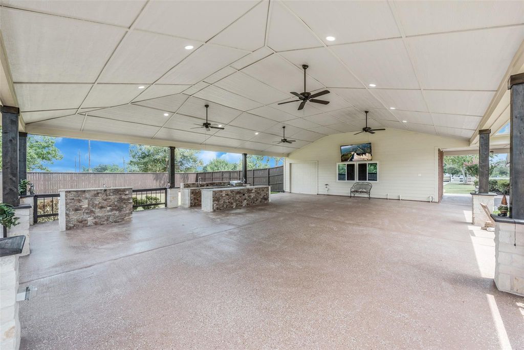 30062 N Fulshear Drive, Fulshear, TX 77441