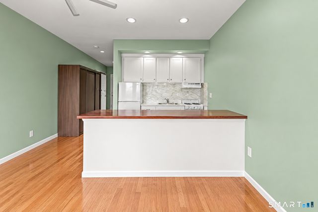 94 Washington Street 23, Norwalk, CT 06854