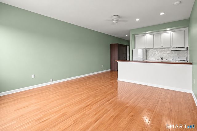 94 Washington Street 23, Norwalk, CT 06854