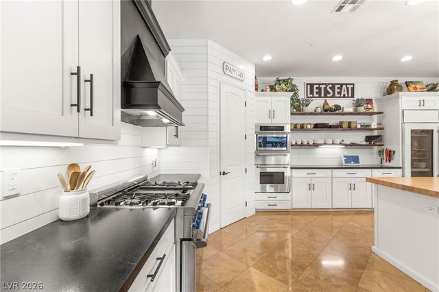 1035 Aviator Court, Henderson, NV 89002