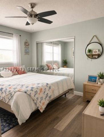 7551 SW 42nd Pl, Davie, FL 33314