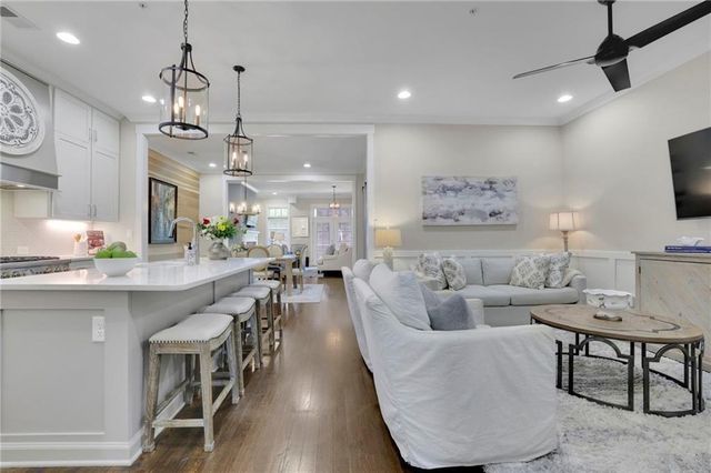 149 Norcross Street, Roswell, GA 30075