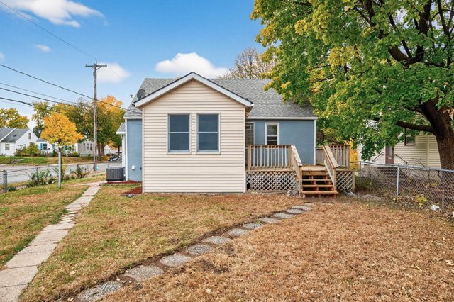 5200 Aldrich Avenue N, Minneapolis, MN 55430