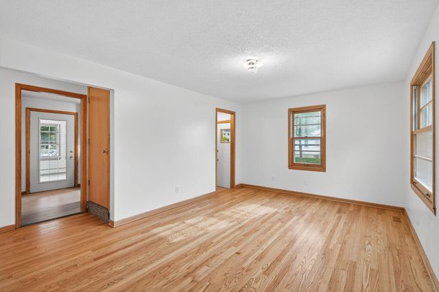 5200 Aldrich Avenue N, Minneapolis, MN 55430