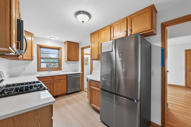 5200 Aldrich Avenue N, Minneapolis, MN 55430