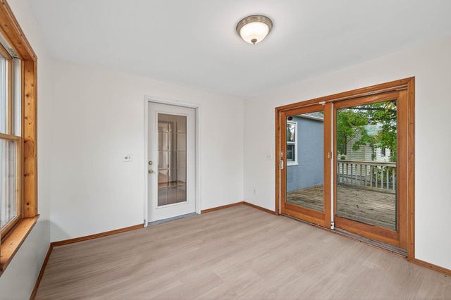 5200 Aldrich Avenue N, Minneapolis, MN 55430