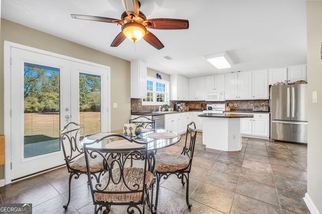 1307 Regatta Way, Mcdonough, GA 30252