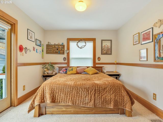 35210 ORCHARD Ln, Astoria, OR 97103