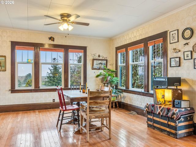 35210 ORCHARD Ln, Astoria, OR 97103