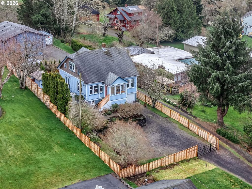 35210 ORCHARD Ln, Astoria, OR 97103