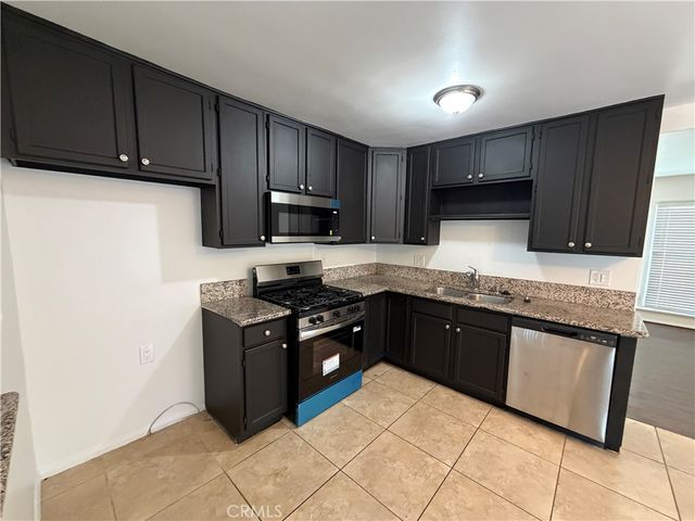 22538 Berdon Street, Woodland Hills, CA 91367