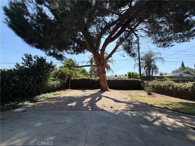 22538 Berdon Street, Woodland Hills, CA 91367