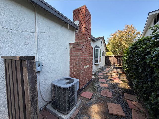 22538 Berdon Street, Woodland Hills, CA 91367