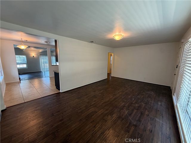 22538 Berdon Street, Woodland Hills, CA 91367