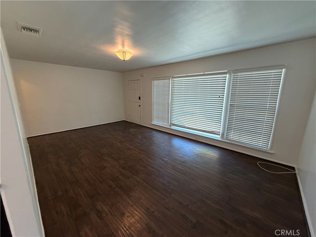 22538 Berdon Street, Woodland Hills, CA 91367
