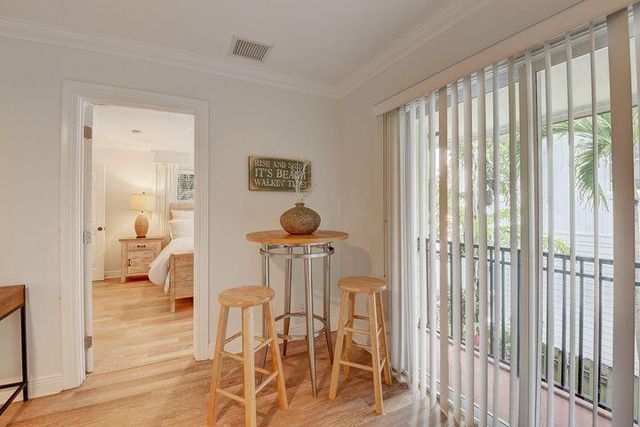 49 SE 7th Avenue 4, Delray Beach, FL 33483