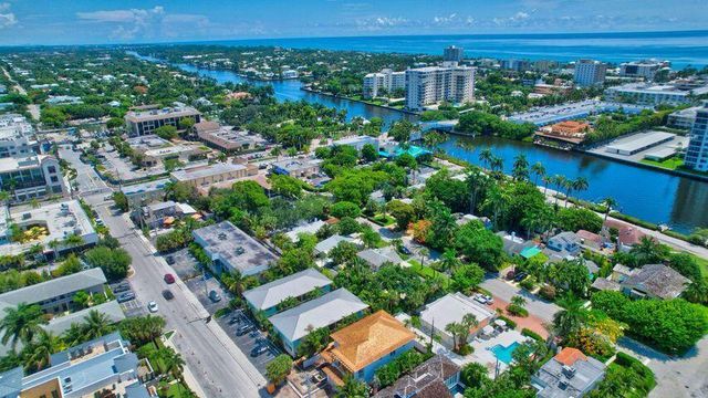 49 SE 7th Avenue 4, Delray Beach, FL 33483