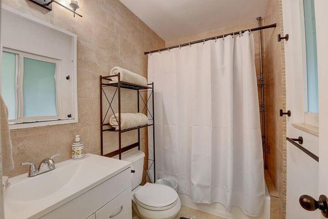49 SE 7th Avenue 4, Delray Beach, FL 33483