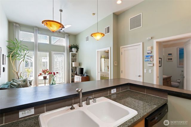 1705 Dock Street #531, Tacoma, WA 98402