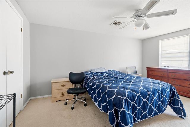 8900 Lansbrook Lane, Oklahoma City, OK 73132