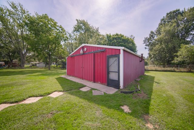 3427 W Shiawassee Avenue, Tyrone Twp, MI 48430