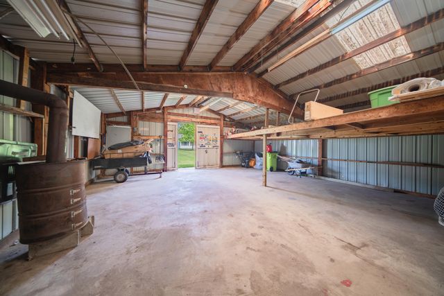 3427 W Shiawassee Avenue, Tyrone Twp, MI 48430