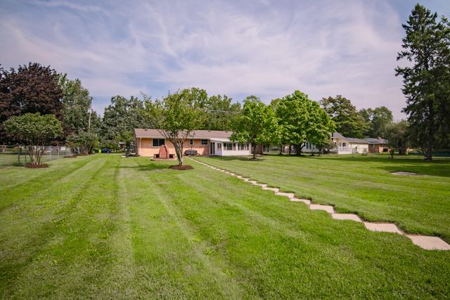 3427 W Shiawassee Avenue, Tyrone Twp, MI 48430