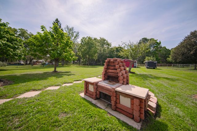 3427 W Shiawassee Avenue, Tyrone Twp, MI 48430