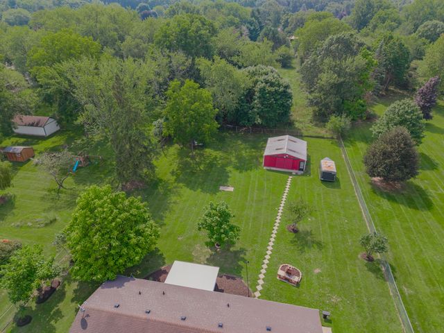 3427 W Shiawassee Avenue, Tyrone Twp, MI 48430