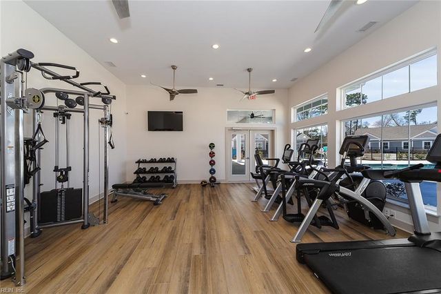 1000 Regal Rd Unit A, Suffolk, VA 23434