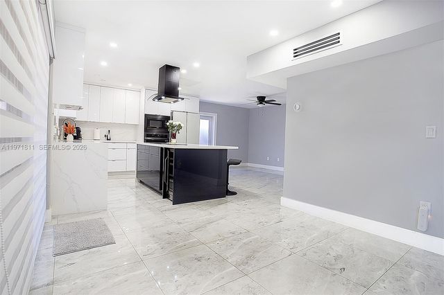 11535 SW 32nd Ln, Miami, FL 33165