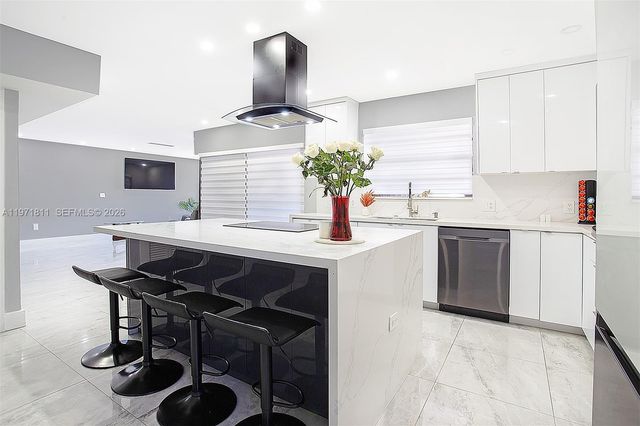 11535 SW 32nd Ln, Miami, FL 33165