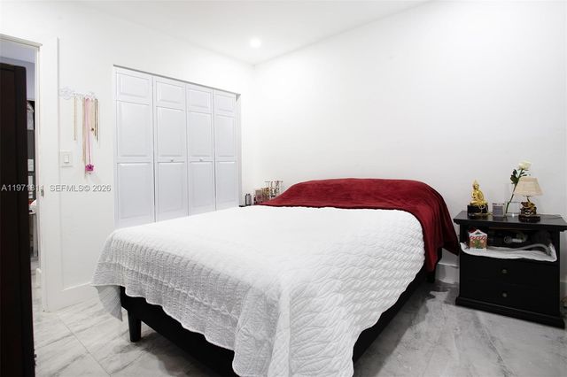 11535 SW 32nd Ln, Miami, FL 33165