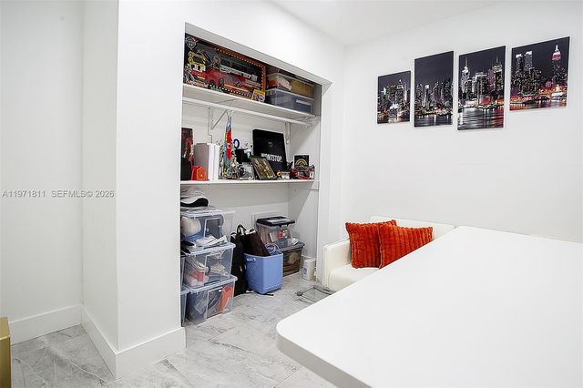 11535 SW 32nd Ln, Miami, FL 33165