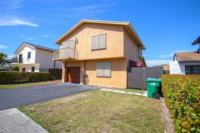 11535 SW 32nd Ln, Miami, FL 33165