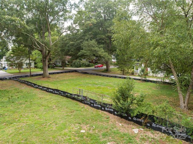 4735 Elder Avenue, Charlotte, NC 28205