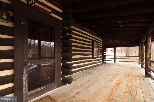 7897 HIGH TAILS DR, Petersburg, PA 16669