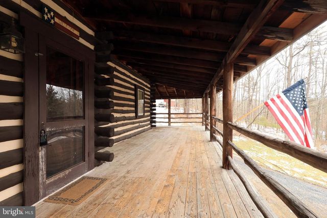 7897 HIGH TAILS DR, Petersburg, PA 16669