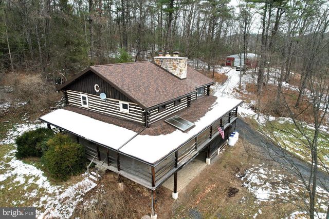 7897 HIGH TAILS DR, Petersburg, PA 16669