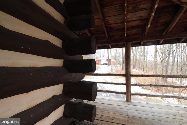 7897 HIGH TAILS DR, Petersburg, PA 16669