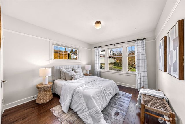 3607 SW Manning Street, Seattle, WA 98126