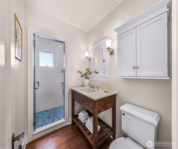 3607 SW Manning Street, Seattle, WA 98126