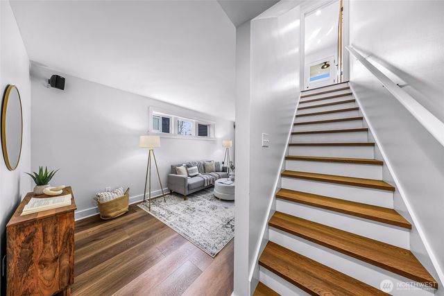 3607 SW Manning Street, Seattle, WA 98126